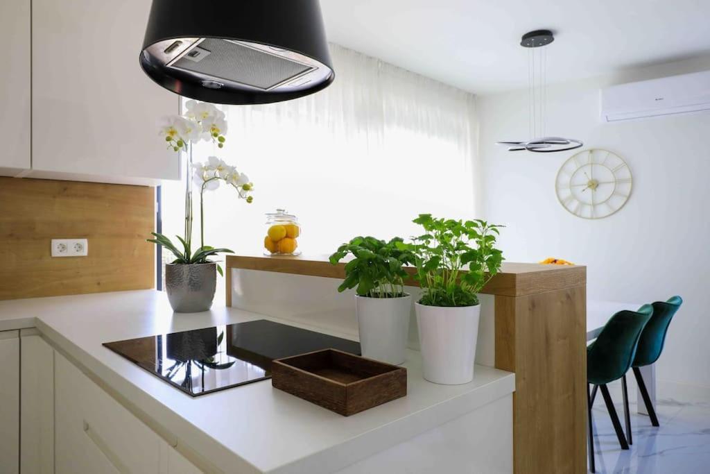 Apartman Anna 자다르 외부 사진