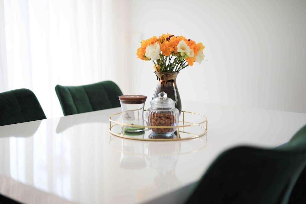 Apartman Anna 자다르 외부 사진